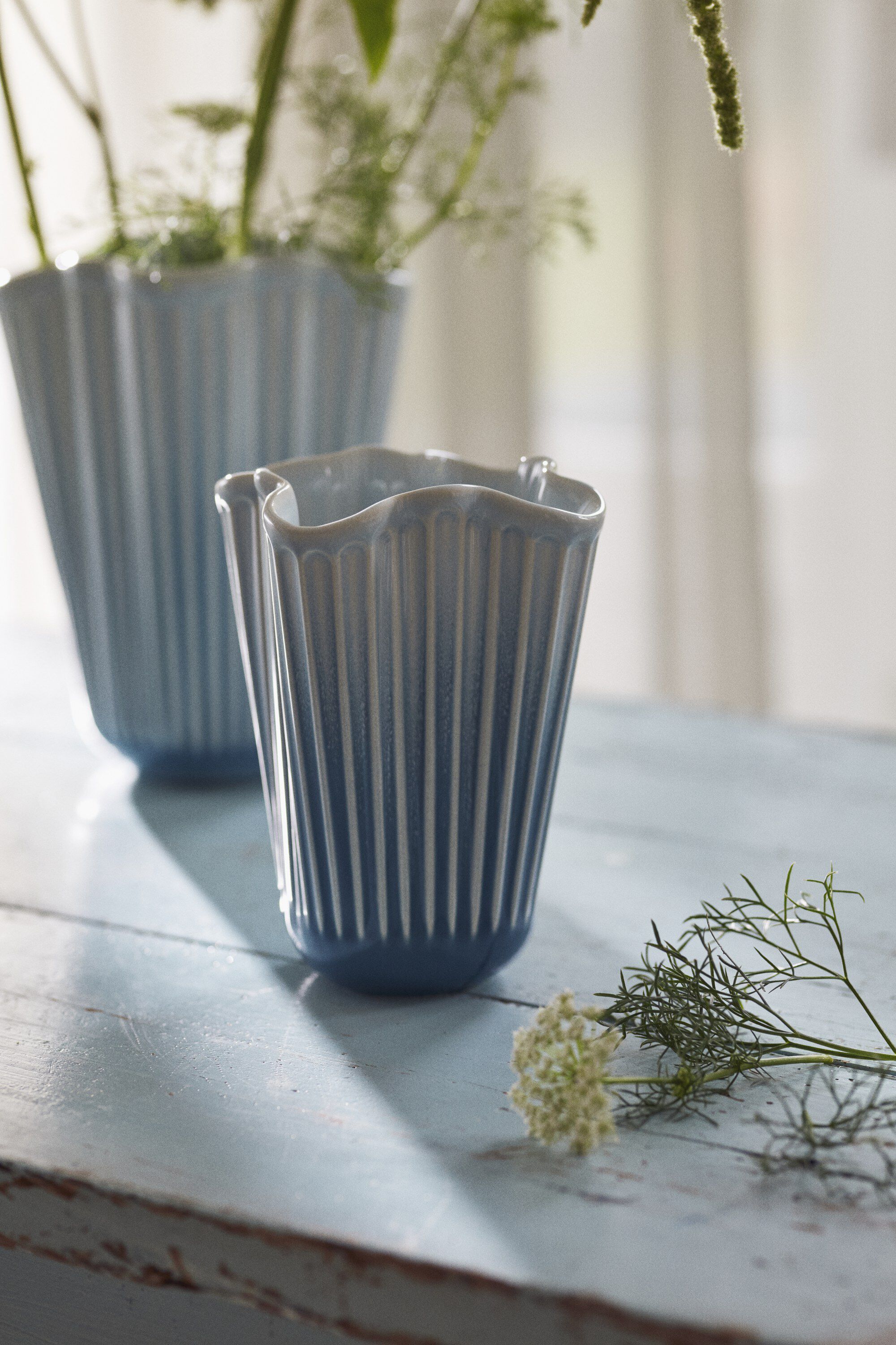 Hammersh&oslash;i Unfold Vase H16. 5 cm bl&aring;