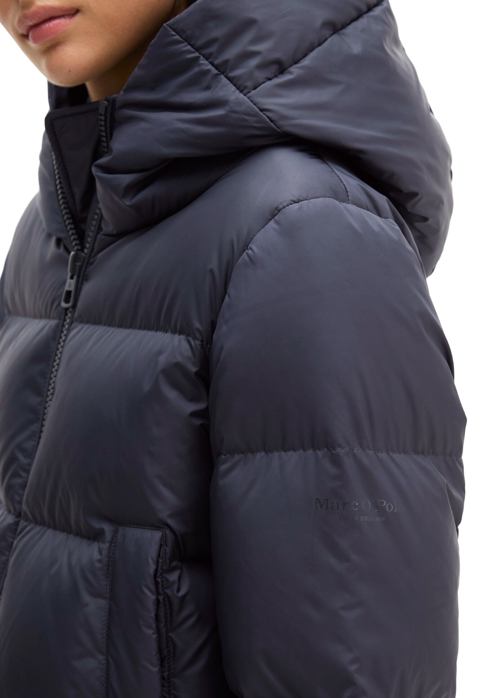 Woven Outdoor Jackets