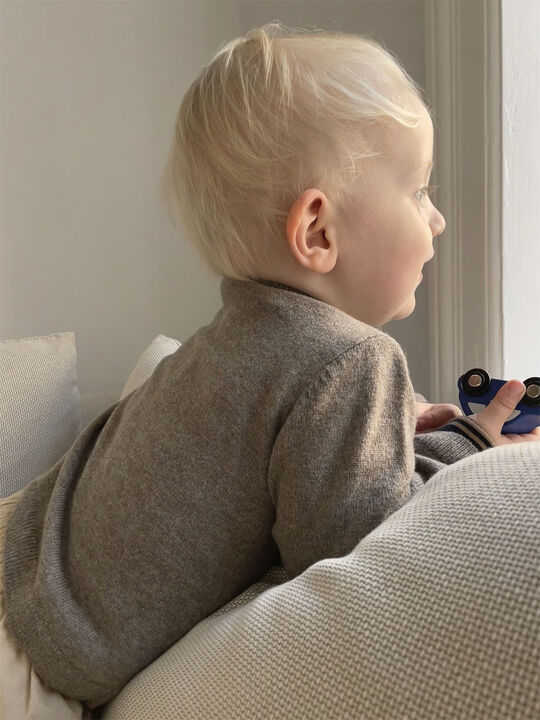 Strikka RWS wool & cashmere baby cardigan