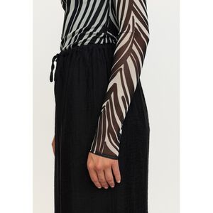 SRMaryam LS Top