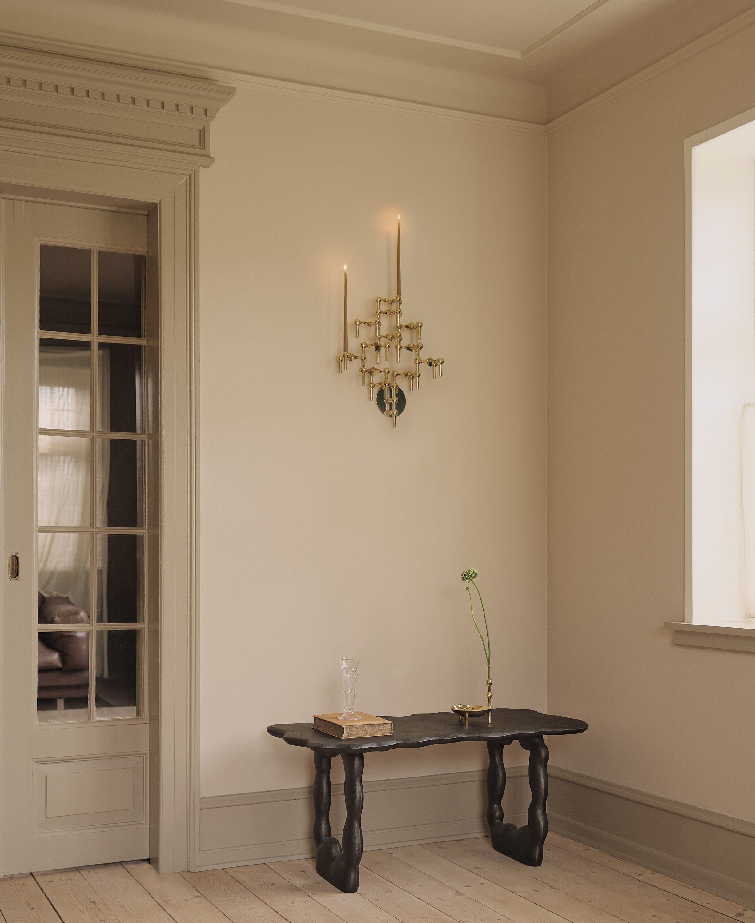 STOFF Nagel wall hanger - solid brass