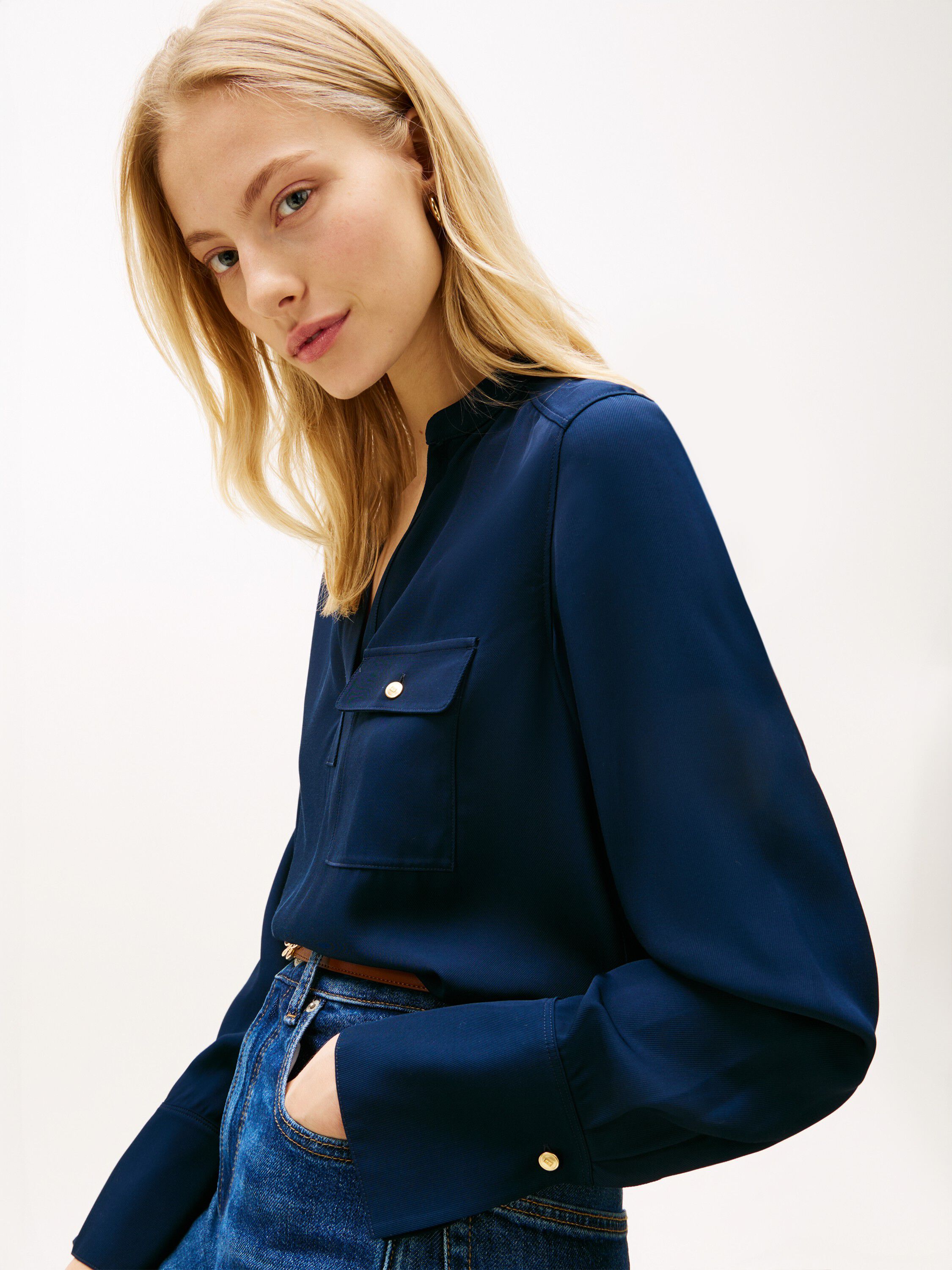 VIS TWILL V NECK BLOUSE LS