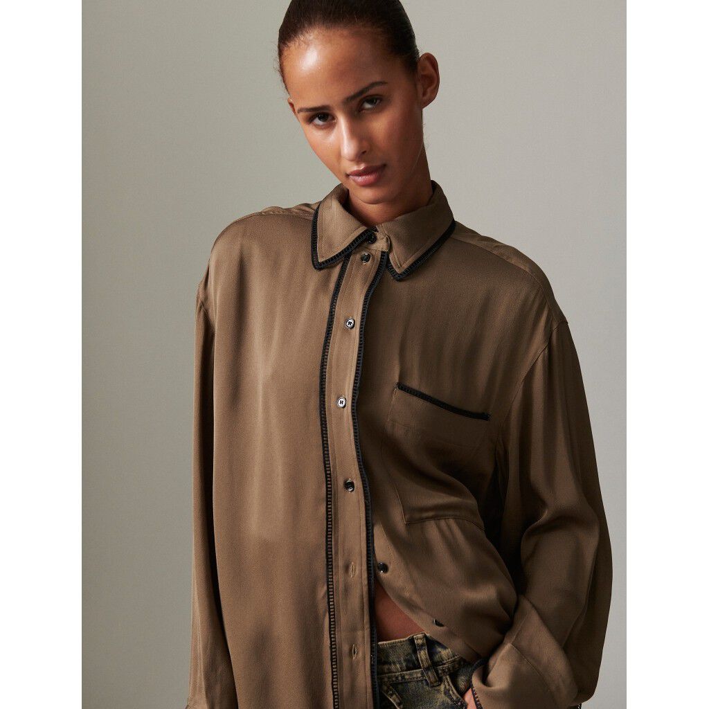 Olenna - Matte Crepe