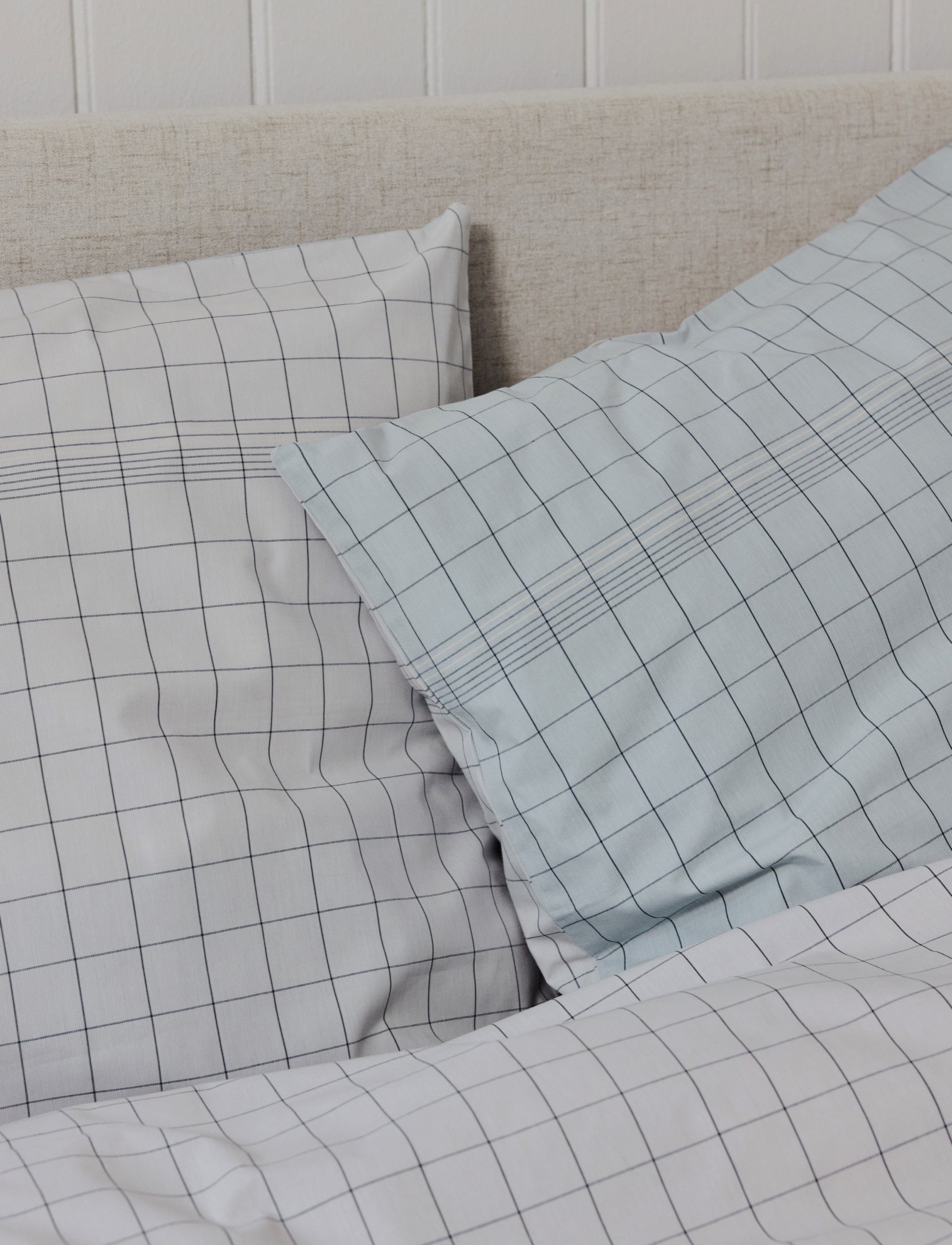 Vibeke Klint senget&oslash;y 140x220 cm/50x70 cm blue