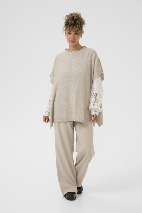 CREmanuella Poncho