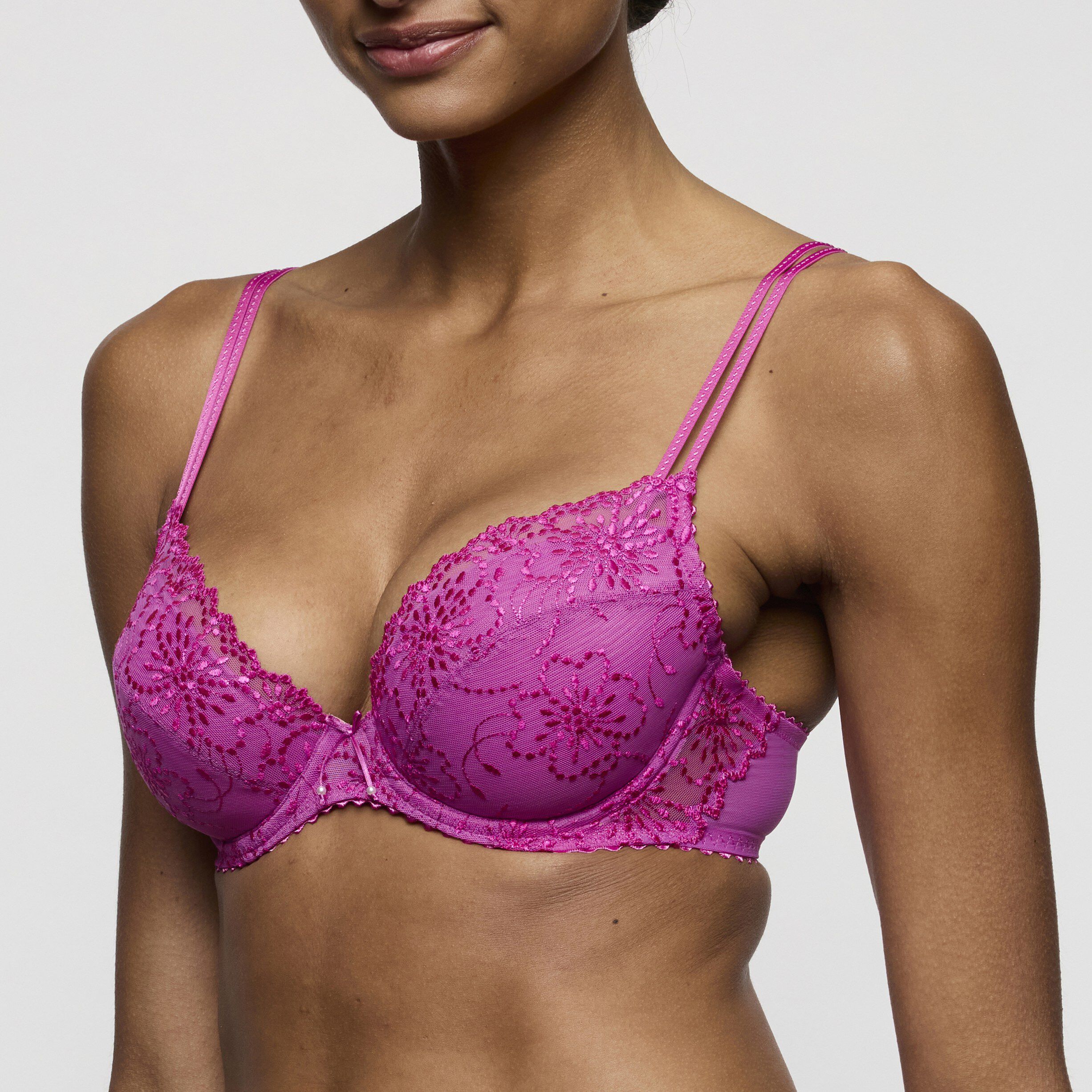 Jane push-up bra removable pads