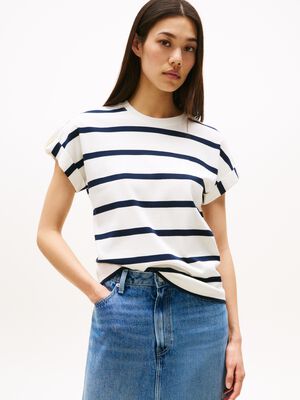 GOLD BUTTON MDRN C-NK SS TEE
