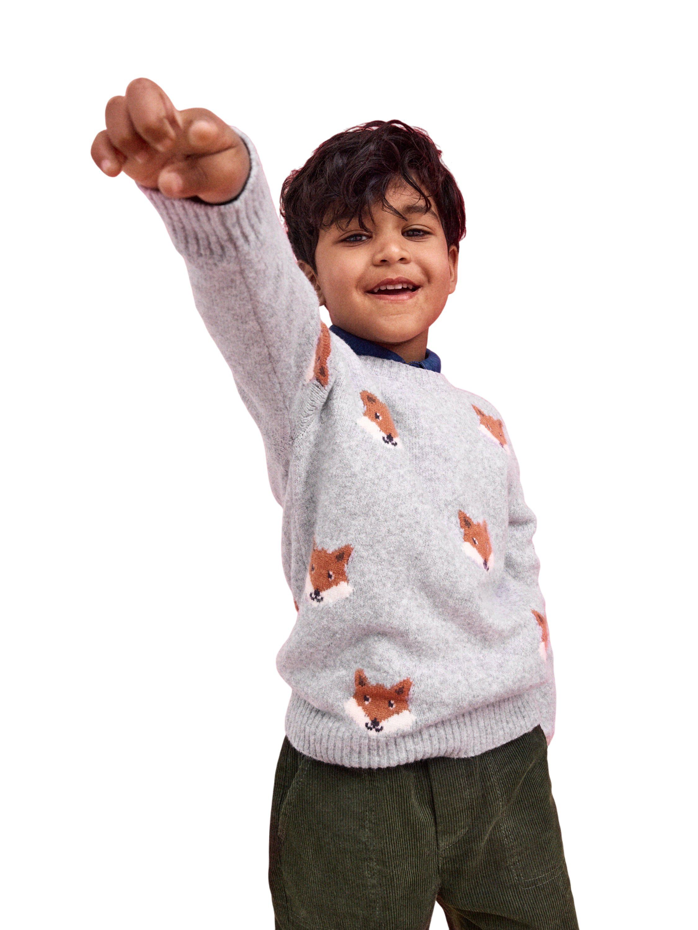 Sweater knitted jaquard