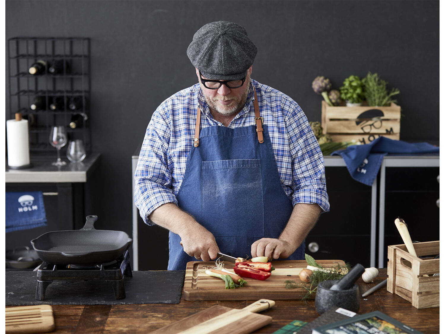 Skj&aelig;rebrett 50x35x3 cm Akasietre