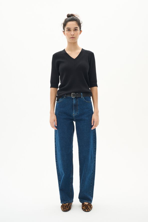 LeenahIW V-Neck Blouse