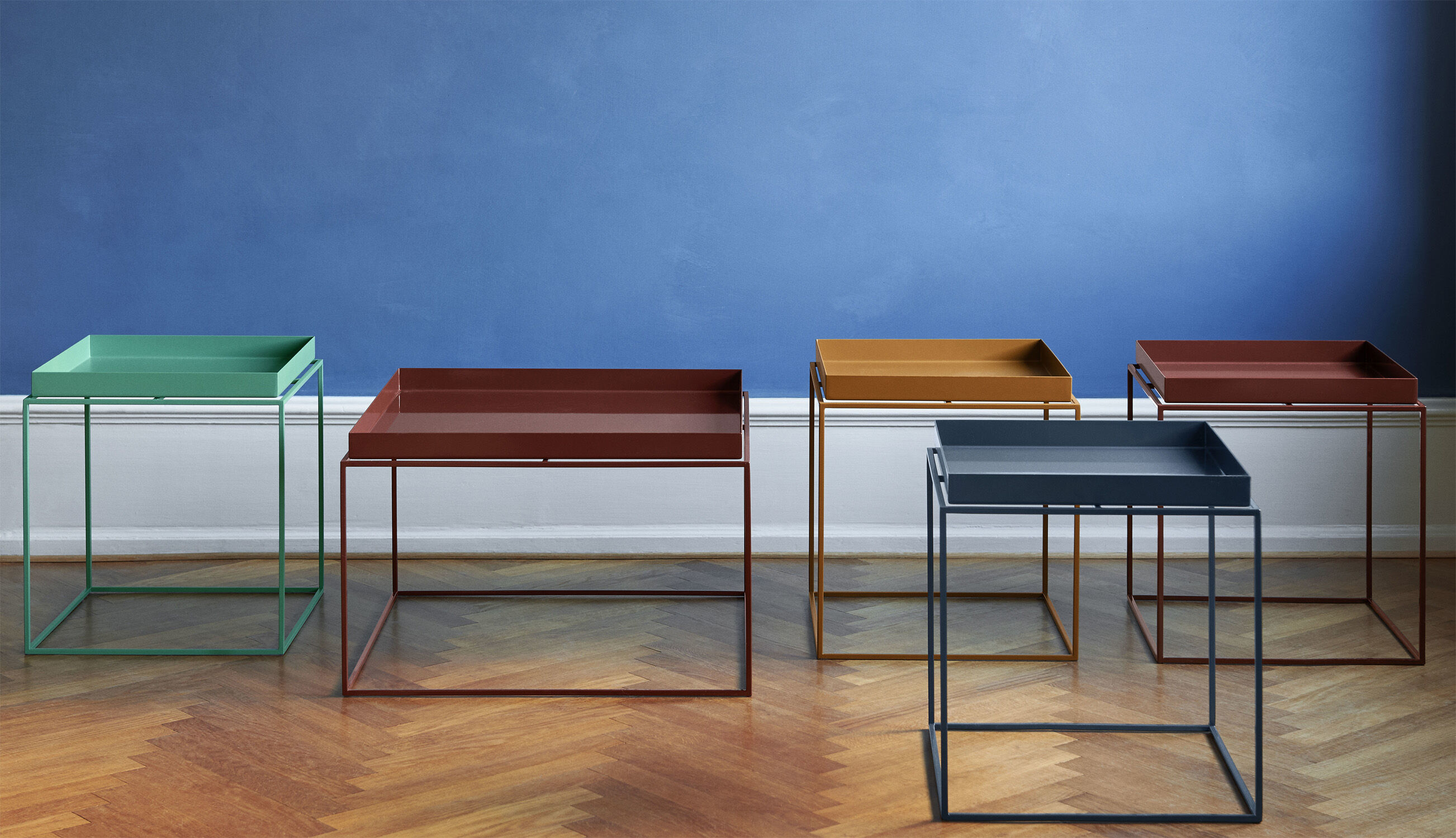 Tray Table-Medium L40 x W40 x H44-D