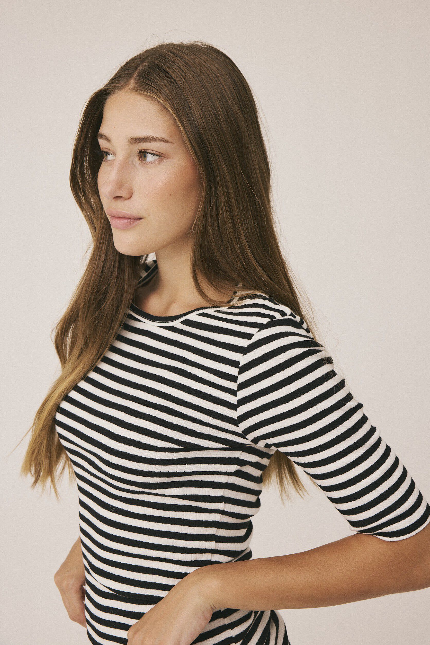 Milla 23 Short sleeve top - 100% Organic Cotton GOTS