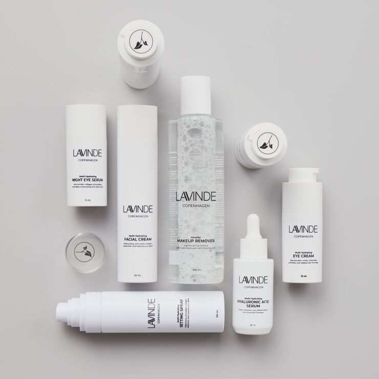 Lavinde Refreshing Makeup Remover 250 ml. �