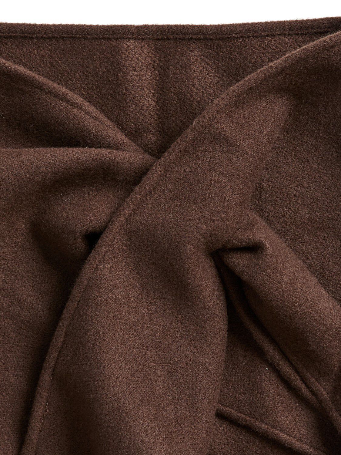 PCARY TRIANGLE SCARF BC