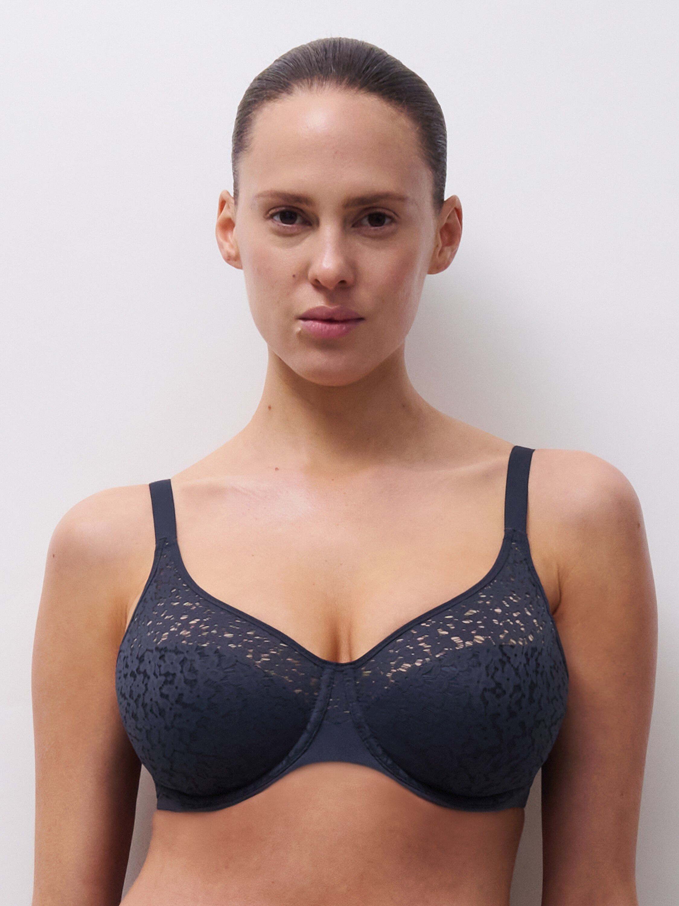 Norah Covering molded bra