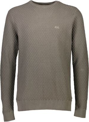 Cable knit jumper