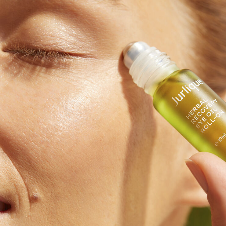 Herbal Recovery Eye Roll-On