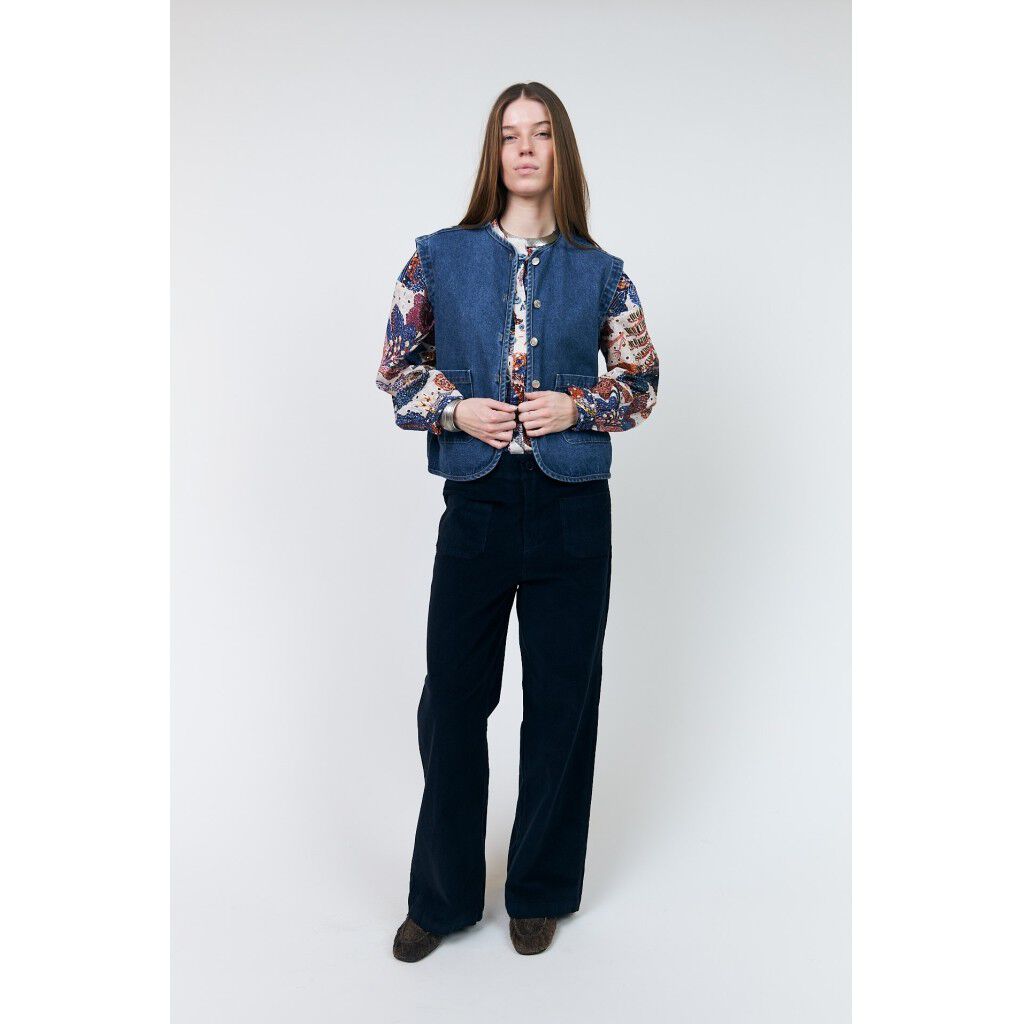 Abbeyll Vest Sl