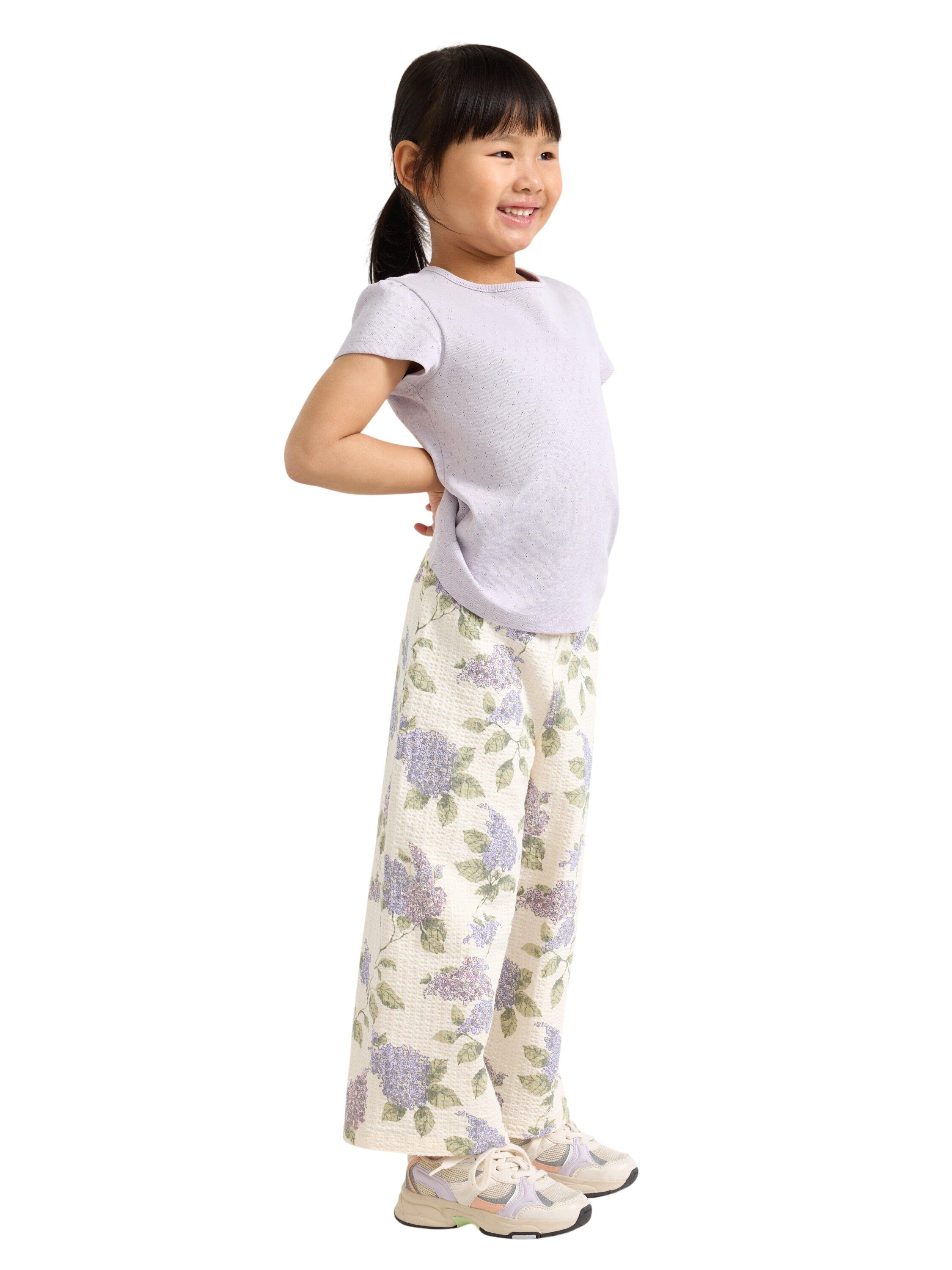 Wide trousers with structure allove