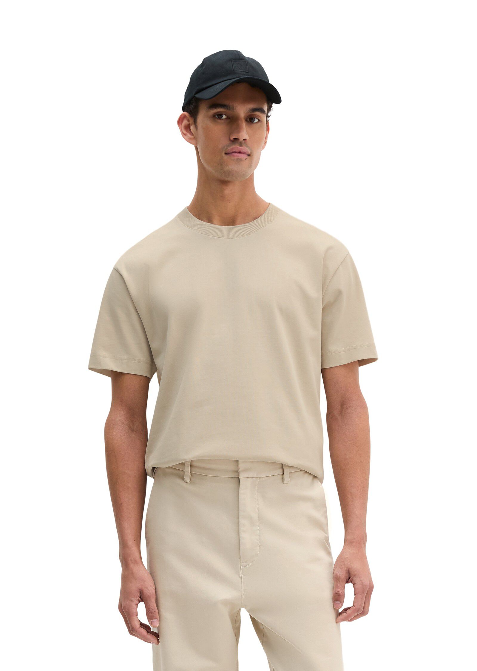 T-shirt, short sleeve, relaxed fit,