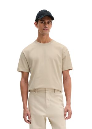 T-shirt, short sleeve, relaxed fit,