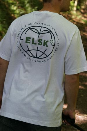 GLOBE STATEMENT BP MEN'S RELAXED T-SHIRT