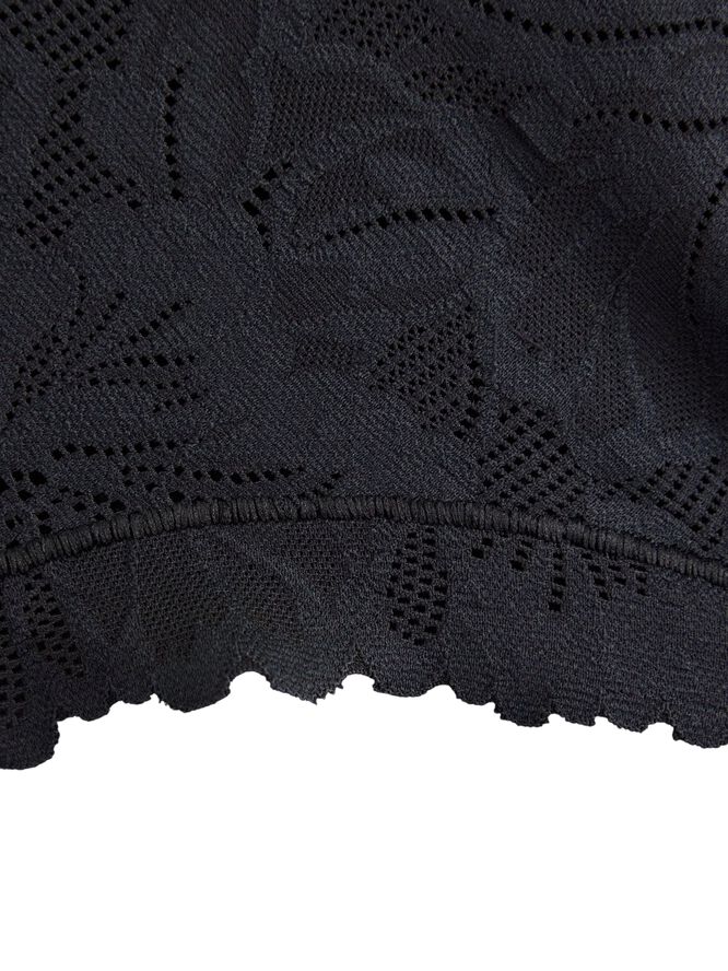 Briefs in soft and comfy lace with