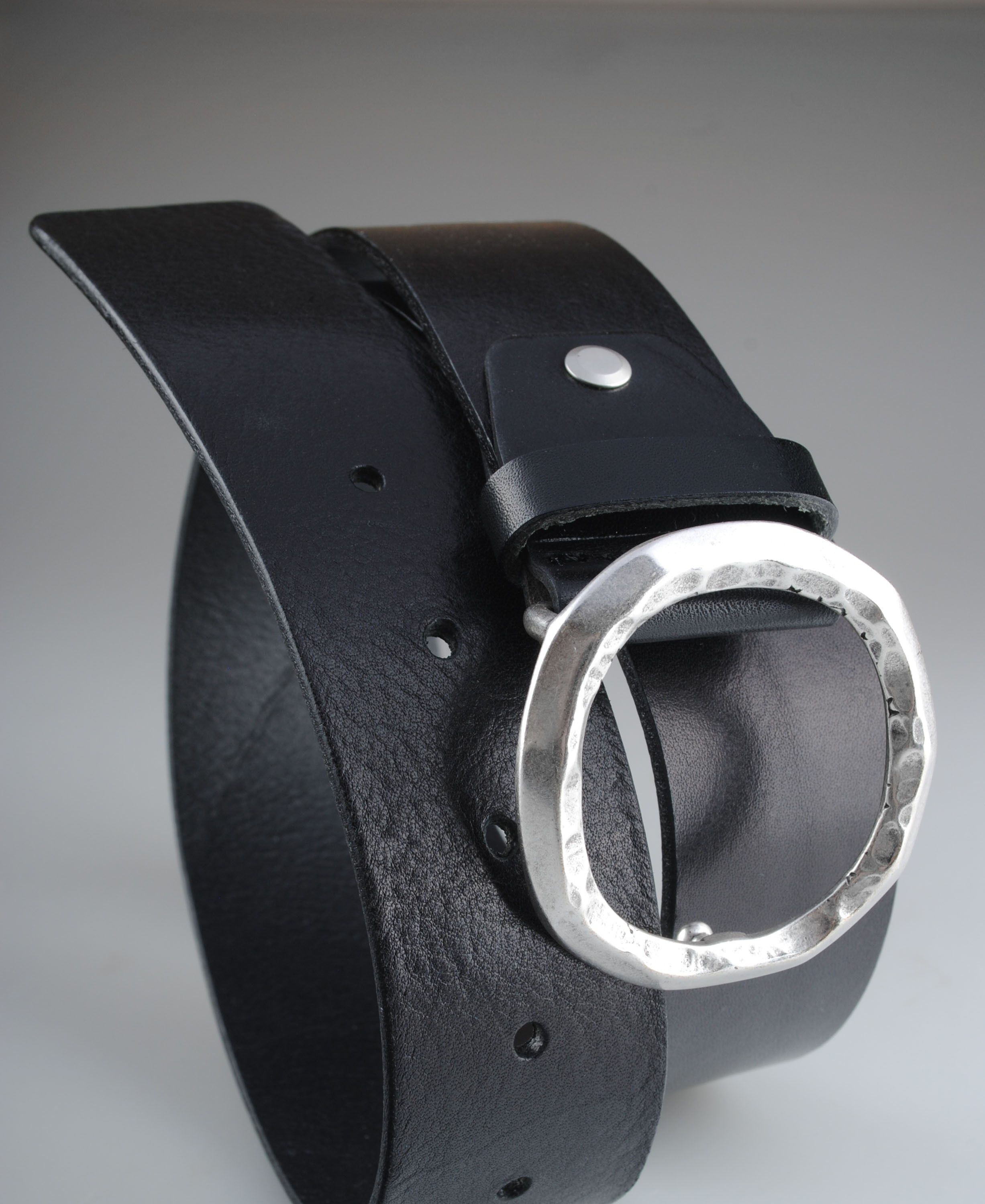 D10227/40 Belt, Black w. silver