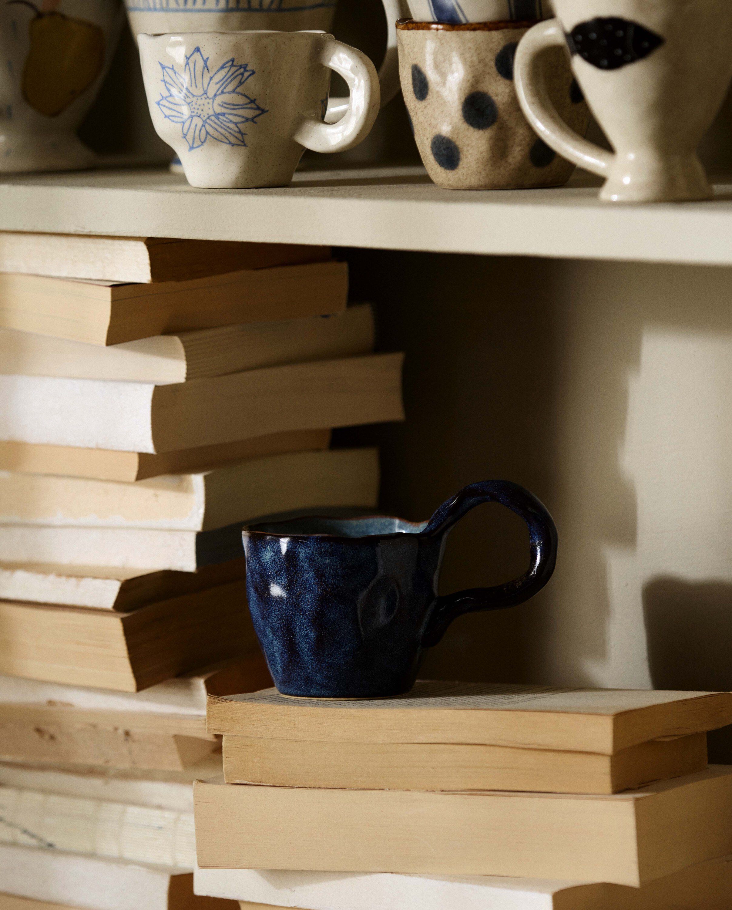 Atelier FORMA - FAVA cup w. handle