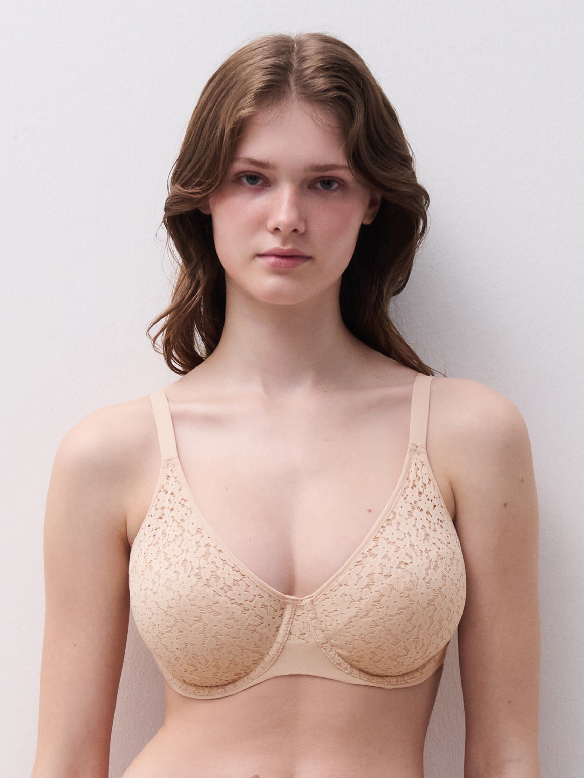 Norah Covering molded bra