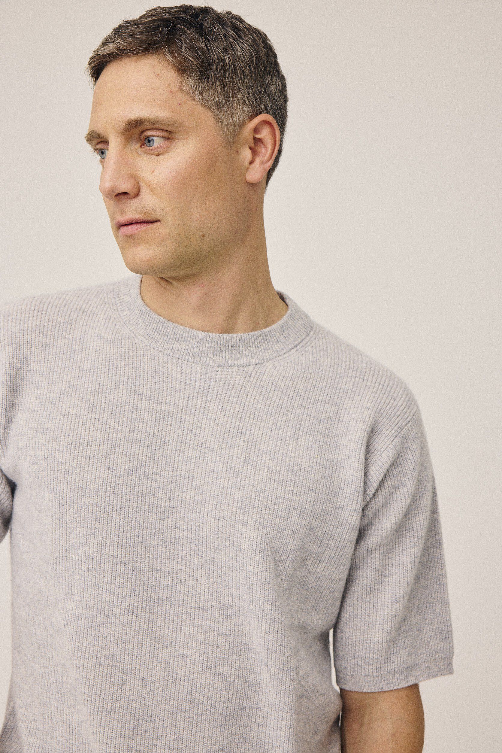 Mads 6 Rib strik t-shirt - 100% Cashmere
