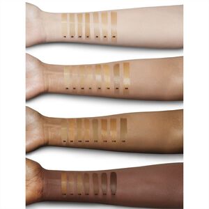 Beautiful Skin Foundation - Langtigsholdbar foundation med justerbar d