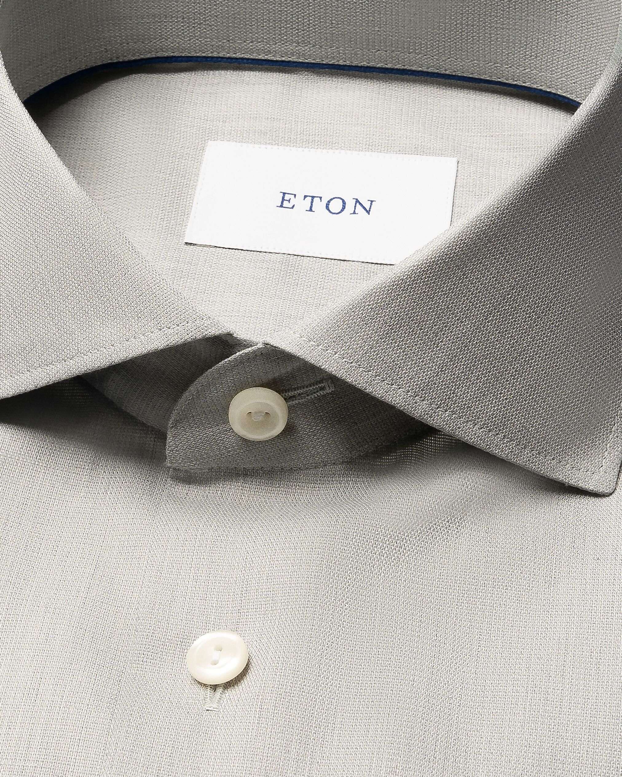 Contemporary Fit Solid Twill Shirt