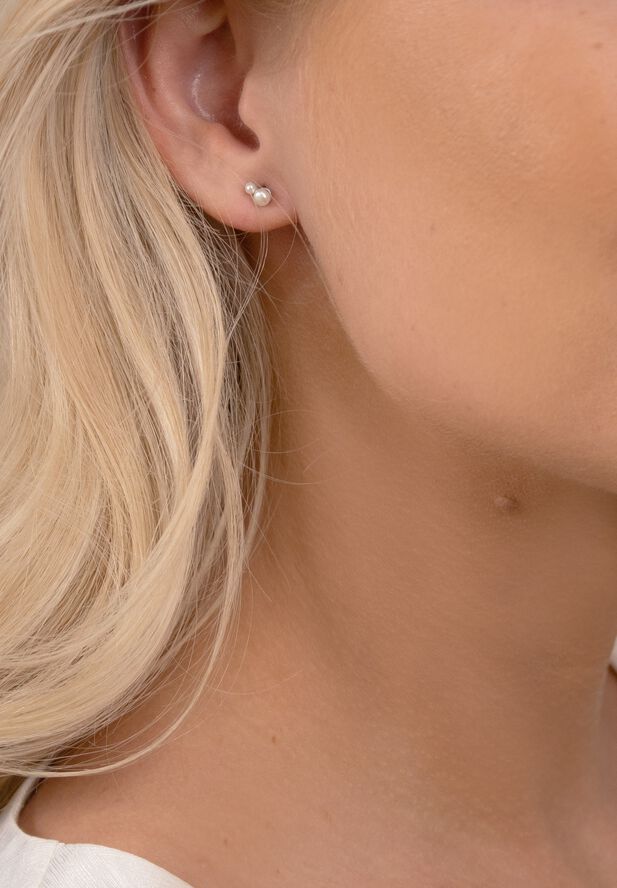 Pearl Double Stud