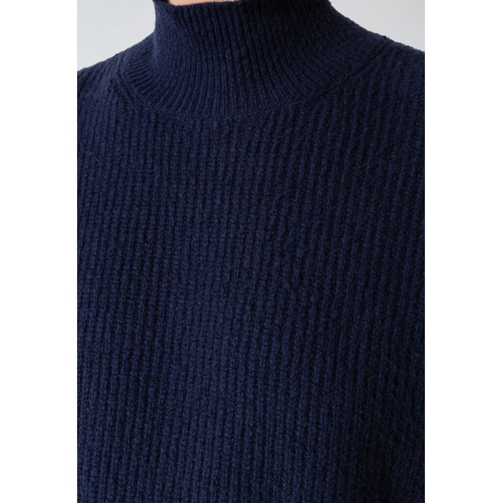 Pepe turtleneck knit