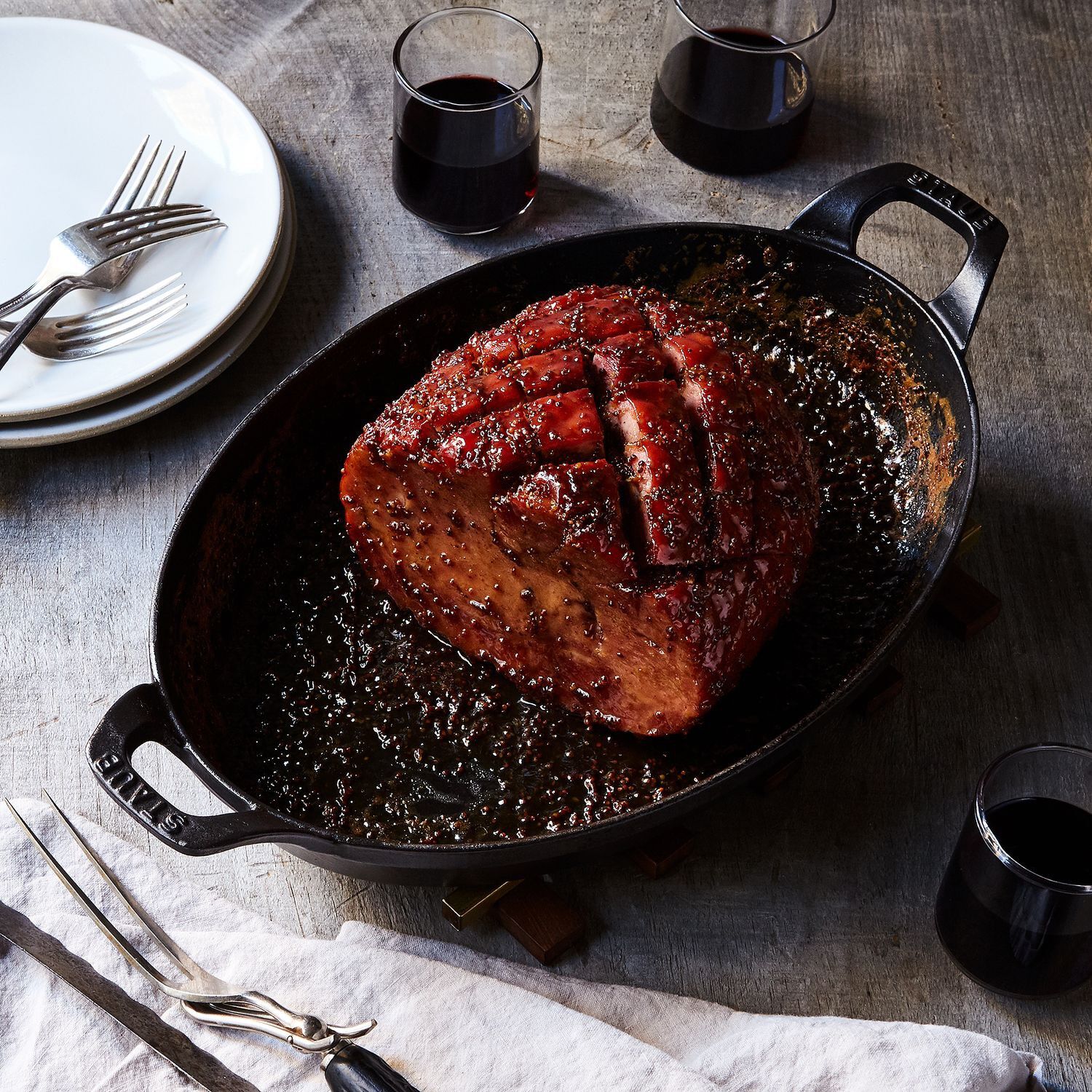 Ovalt fad 32 cm sort st&oslash;bejern