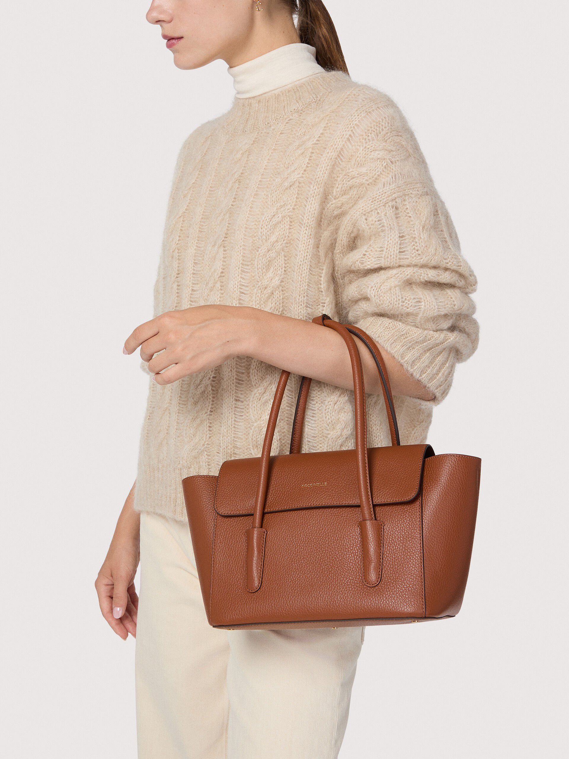 COCCINELLEDOUBLE BEAT