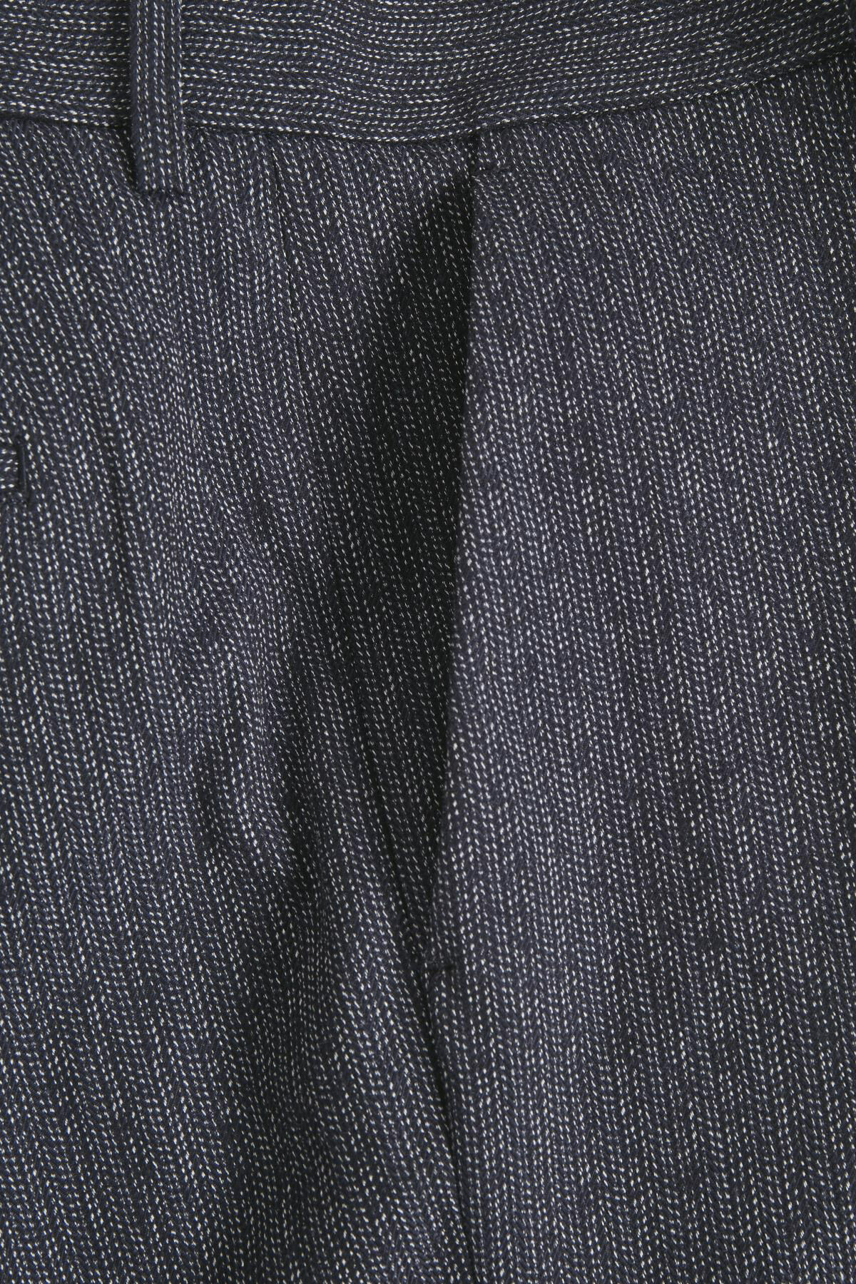 Pristu CM Abstract Herringbone