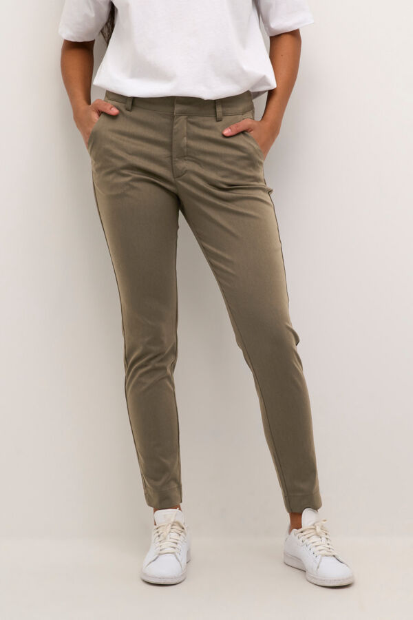 KAlea 7/8 Chino Pant