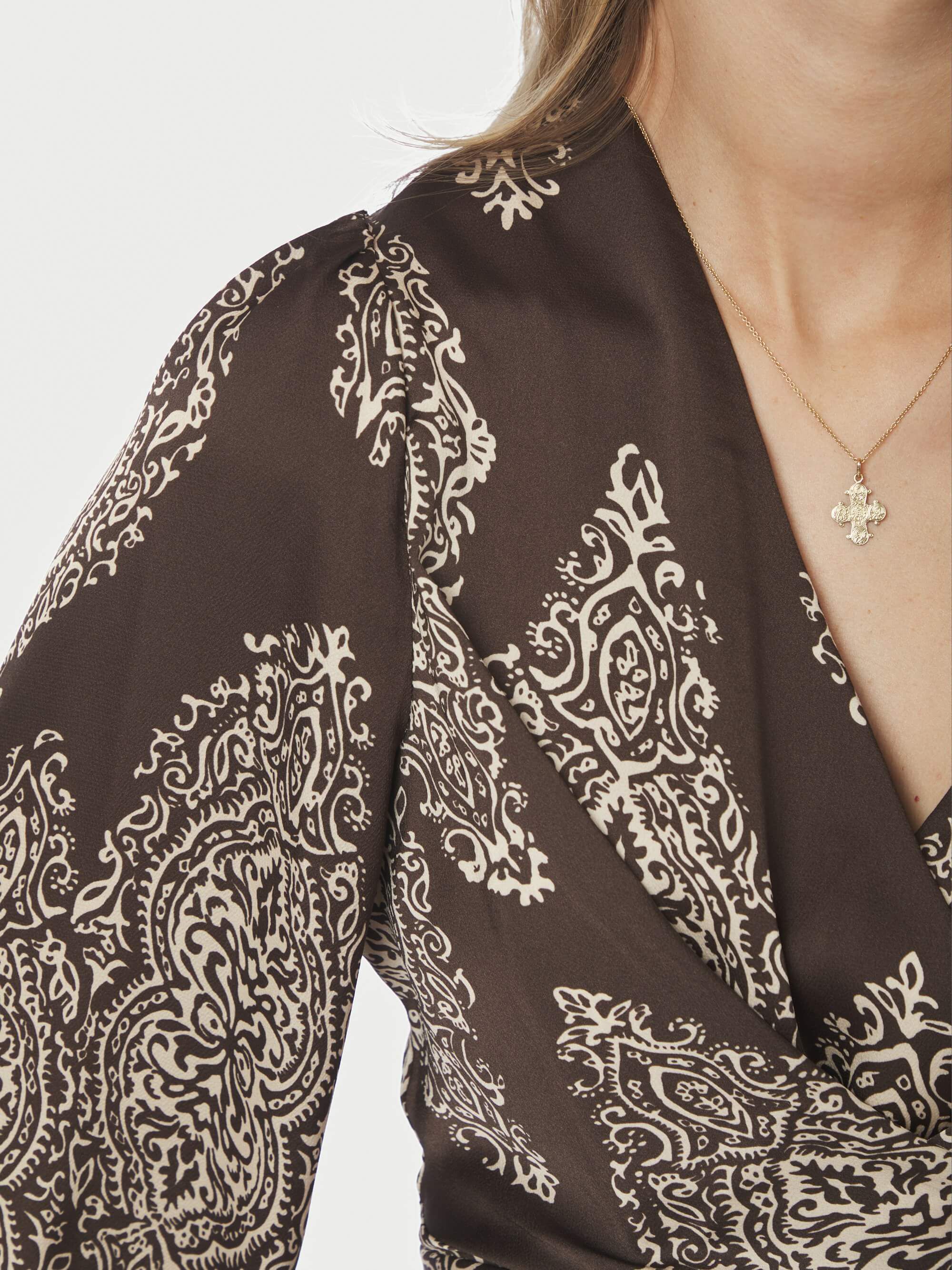 Rista Paisley Drop Blouse