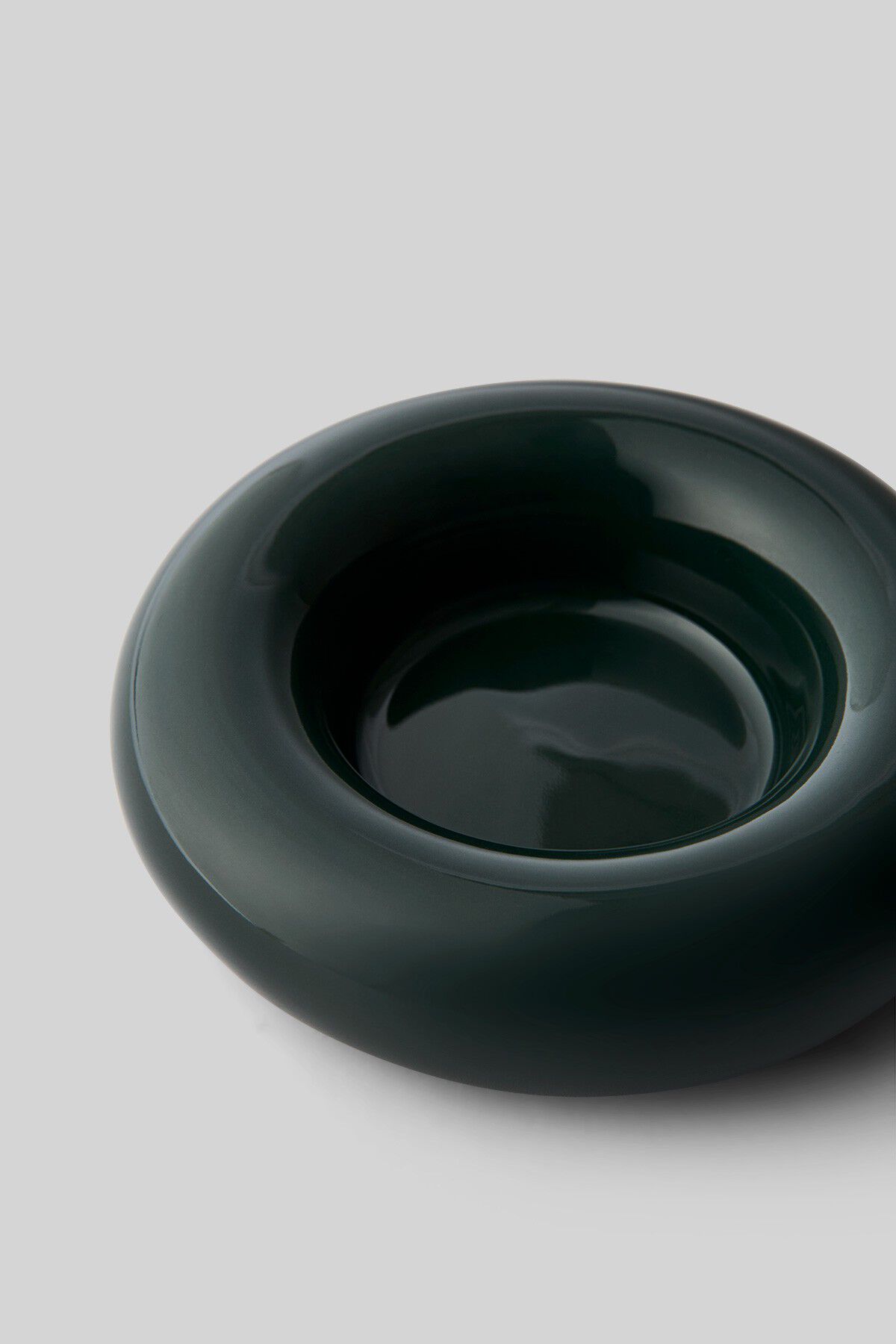 BOB CANDLE HOLDER, LARGE, DARK GREE