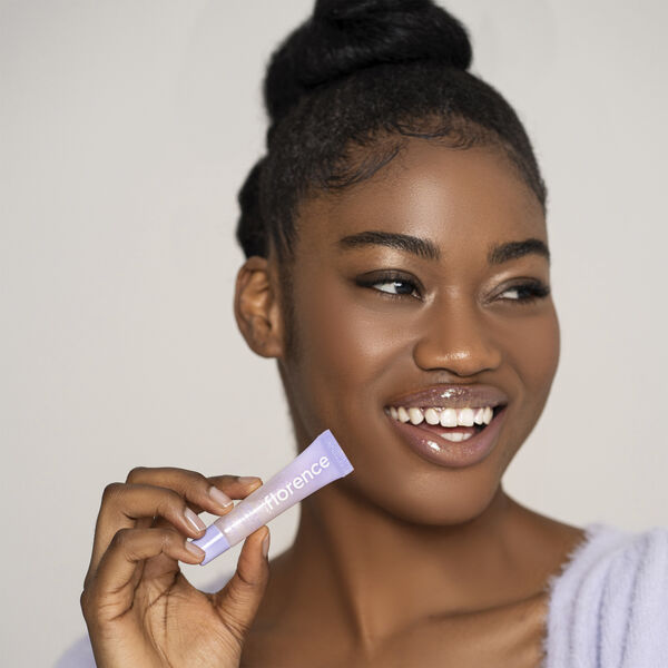 Work It Pout Plumping Lip Gloss Sunny hunny (champagne) 8 ml