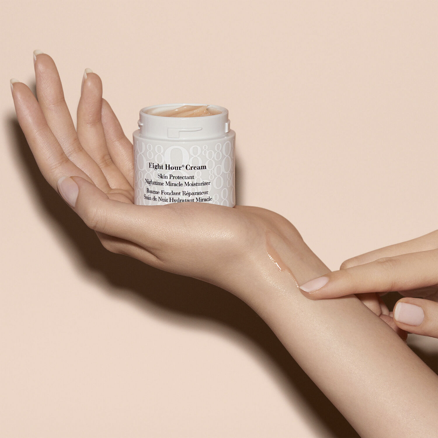 Eight Hour Nighttime Miracle Moisturizer 50 ml.