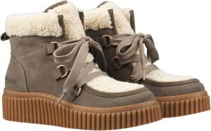 Suede Boots With Shoelaces