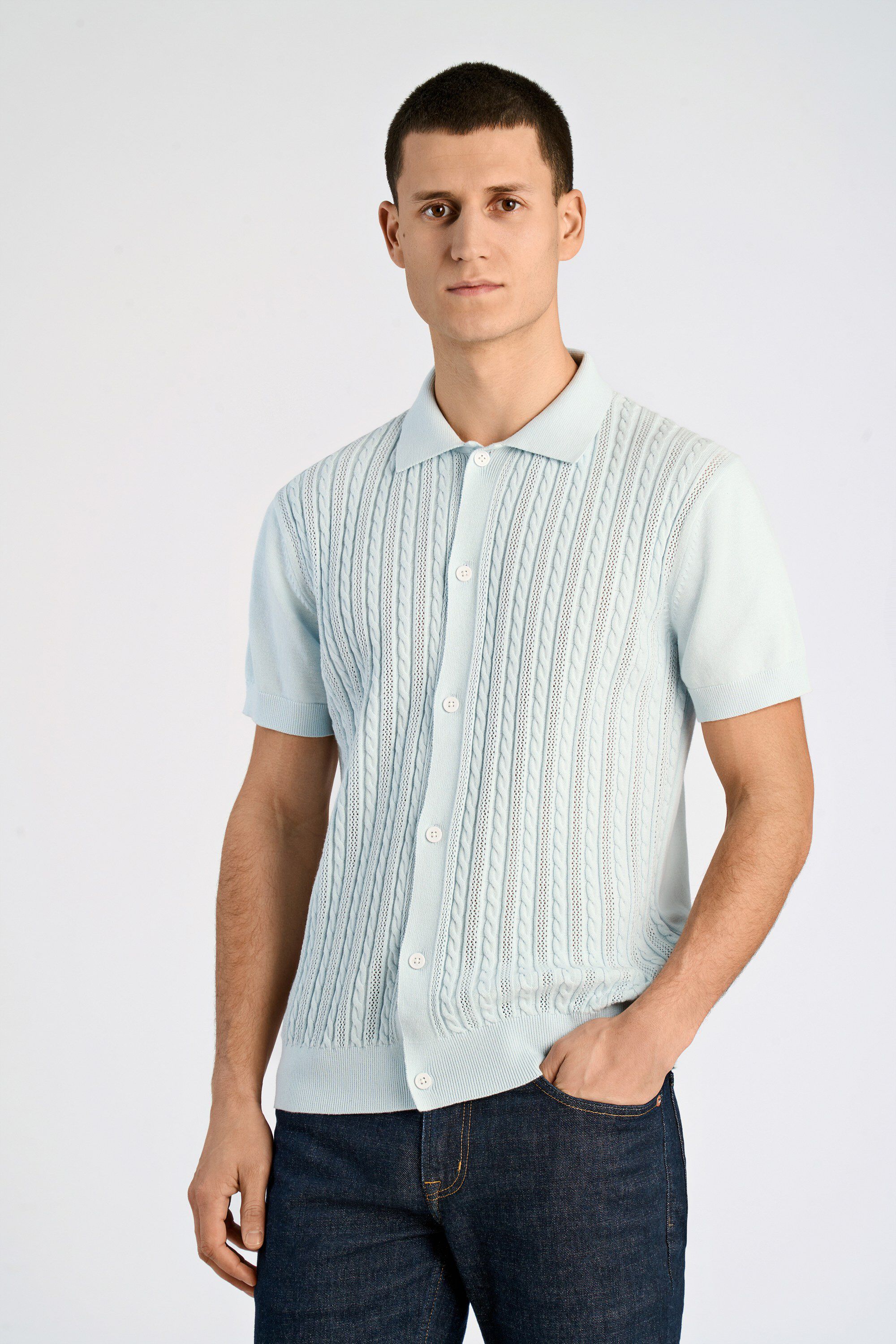 Knitted S/S cable cardigan