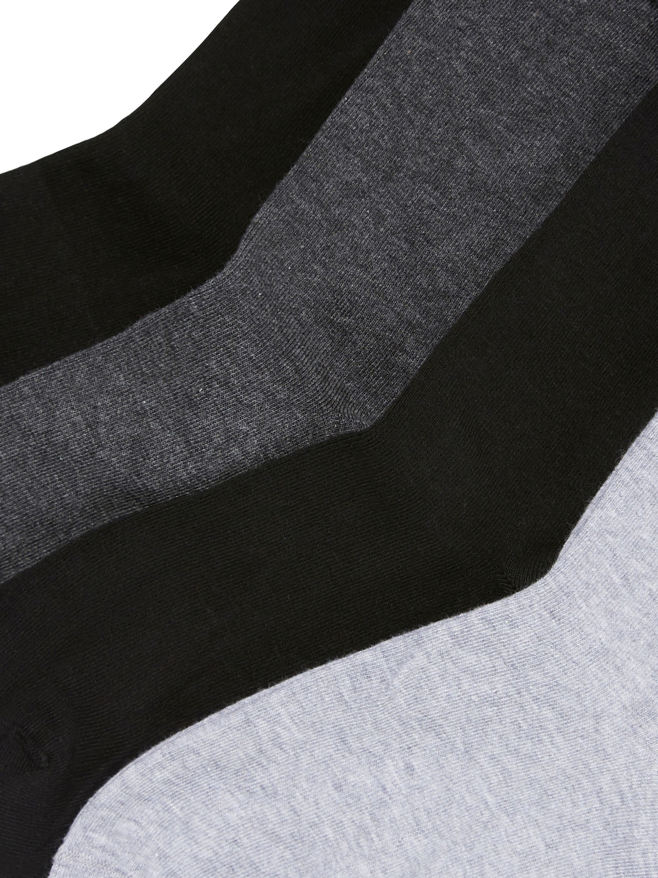 Classic, solid color socks in cotto