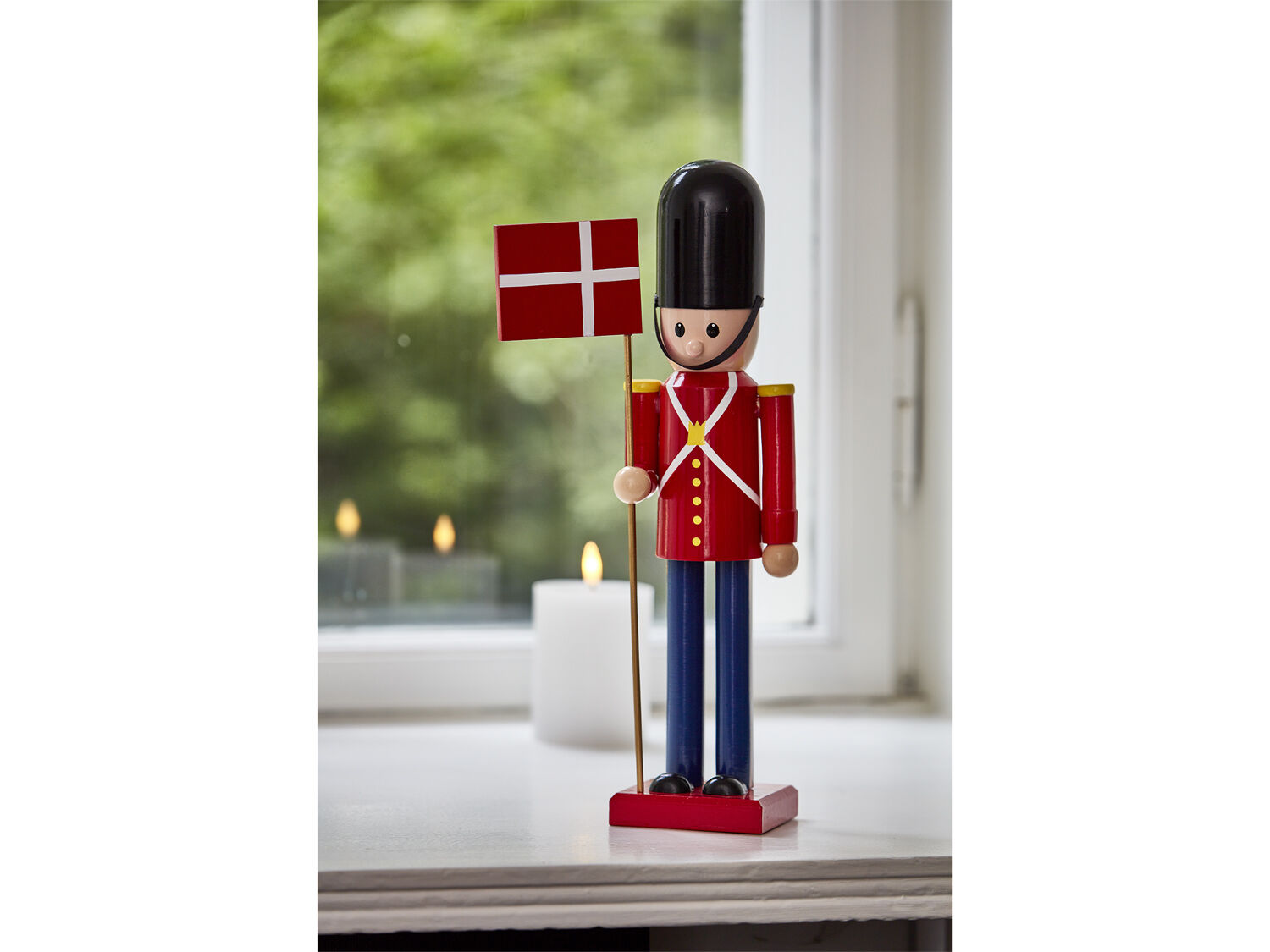 Gardist 38 cm R&oslash;d/Svart Tre