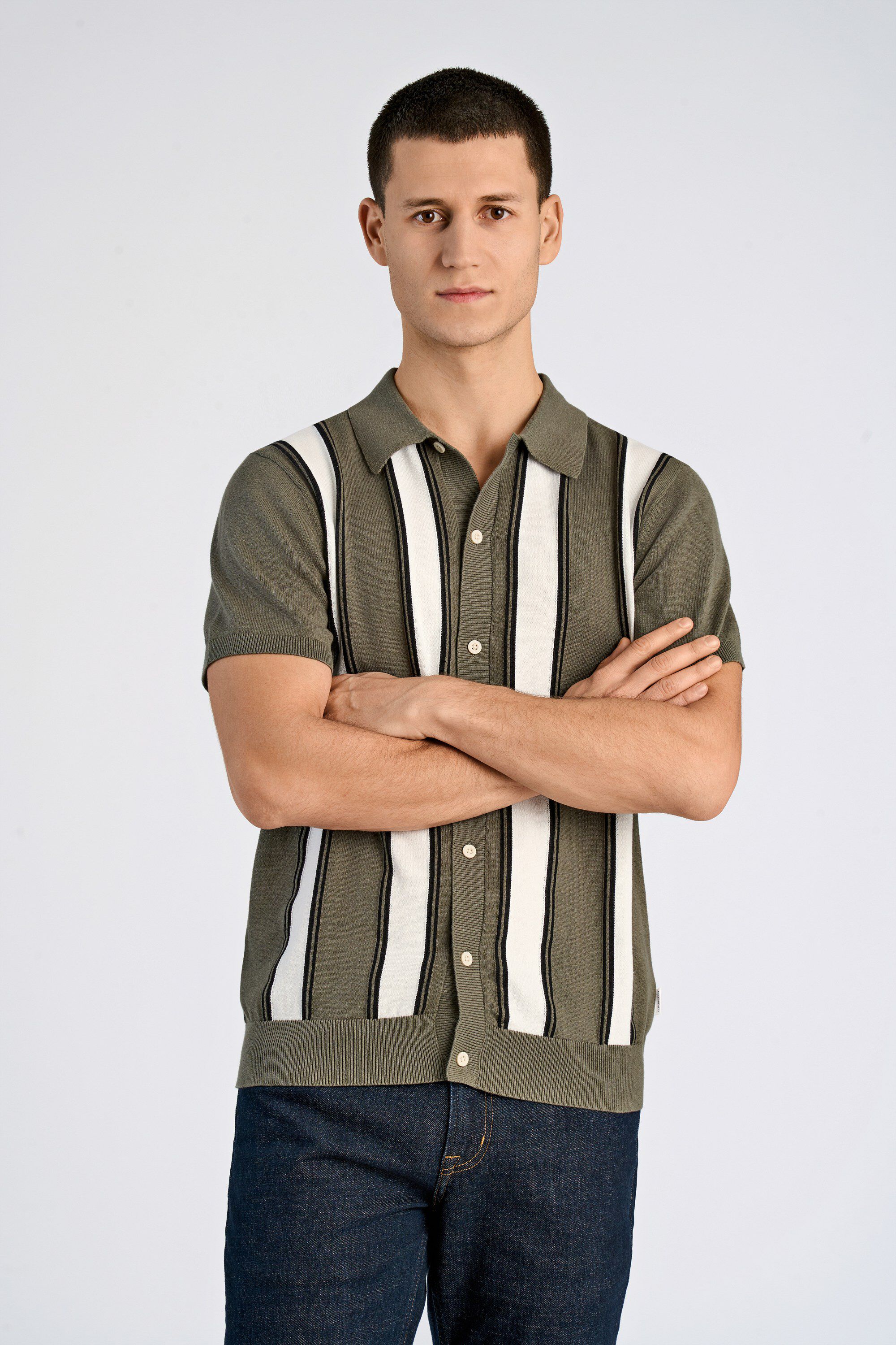 Knitted polo cardigan