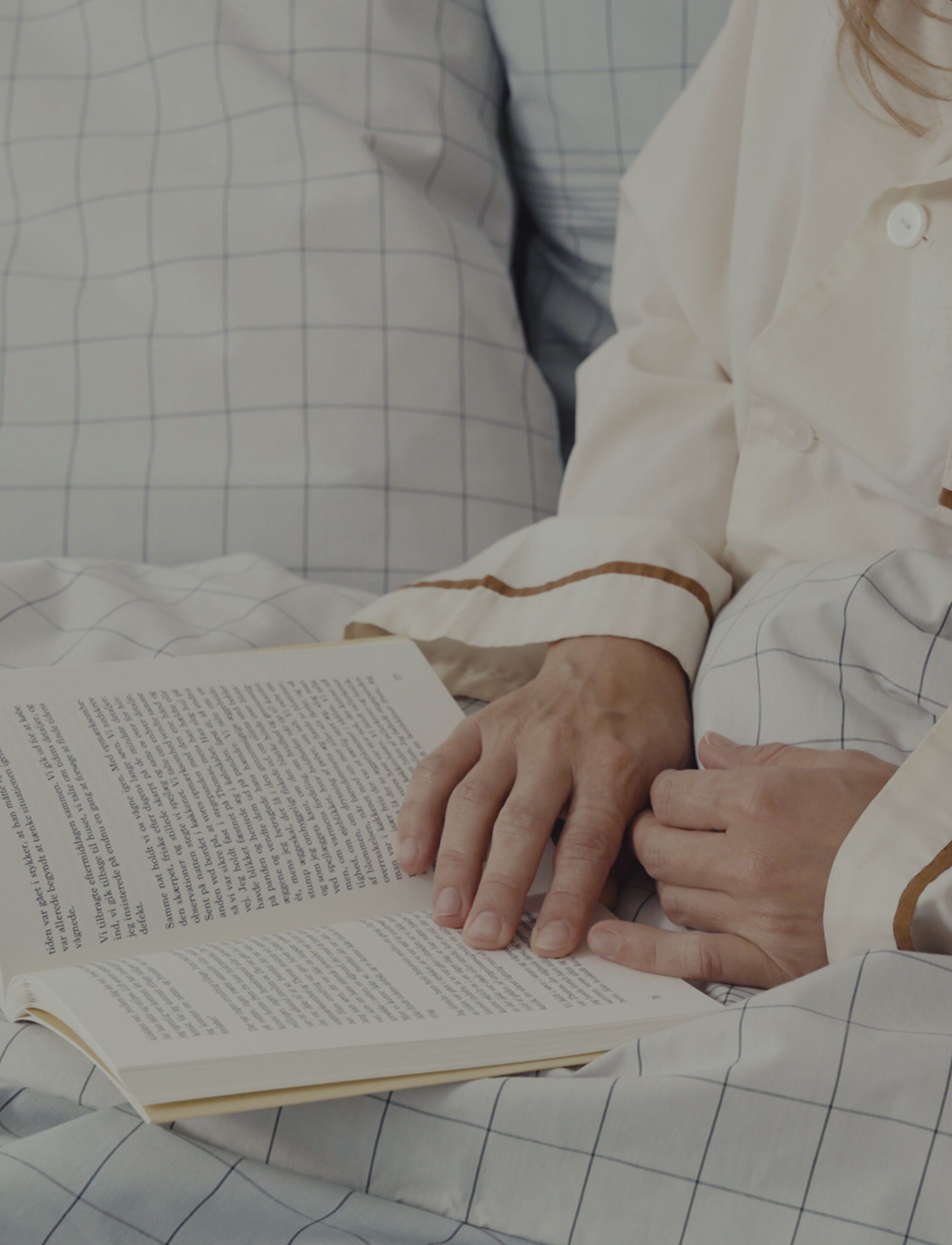 Vibeke Klint senget&oslash;y 140x200 cm/50x70 cm blue