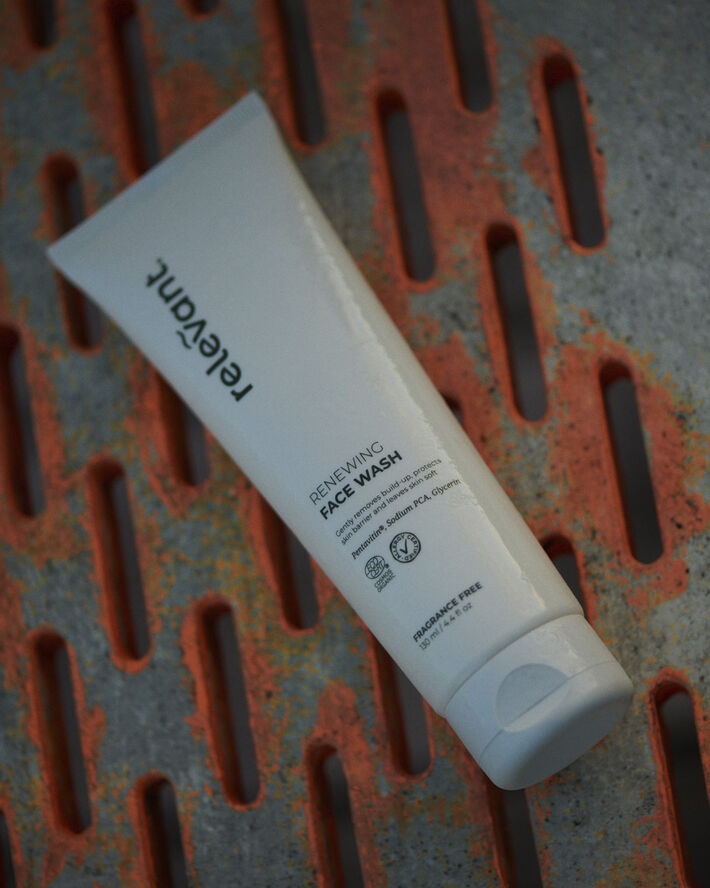 Renewing Face Wash Fragrance Free